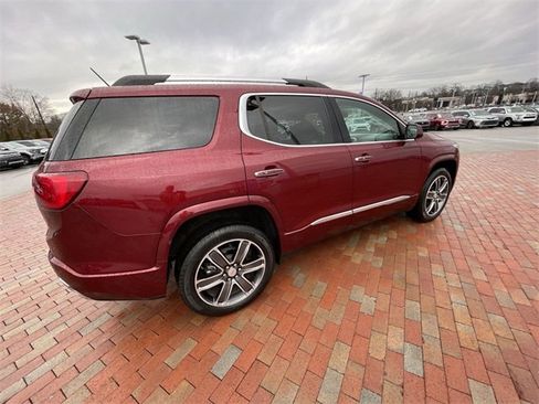 Used 2018 GMC Acadia Denali w/ Technology Package image 35