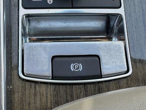 Used 2019 Land Rover Range Rover Sport HSE AWD/4WD image 39