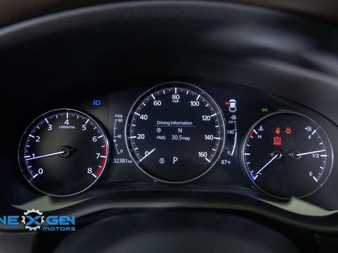 Used 2023 MAZDA CX-30 AWD 2.5 S w/ Premium Package image 16