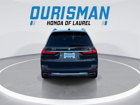 Used 2021 BMW X7 xDrive40i w/ Executive Package image 7