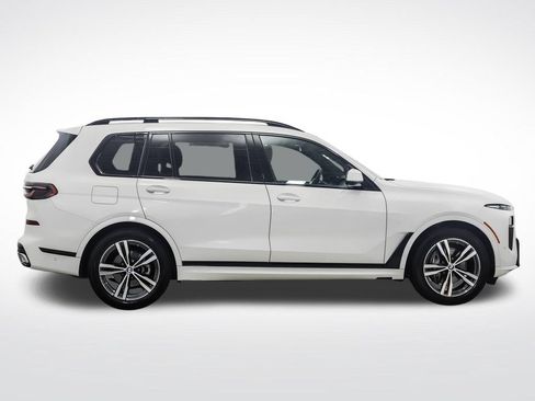 Certified 2026 BMW X7 xDrive40i w/ M Sport Package AWD/4WD image 6