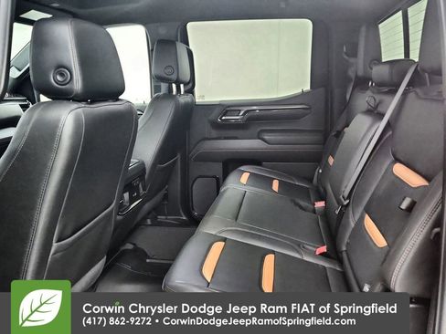 Used 2024 GMC Sierra 1500 AT4 w/ Technology Package image 30