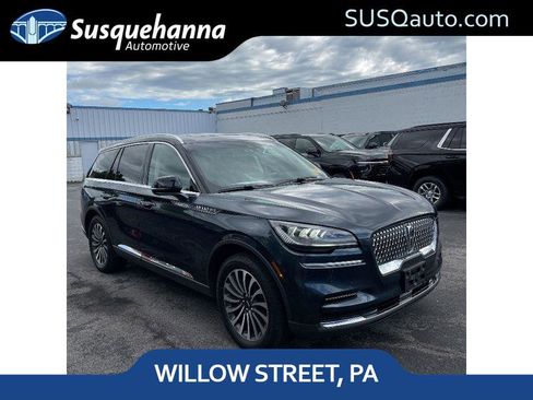 Used 2023 Lincoln Aviator Reserve w/ Elements Package Plus AWD/4WD image 1