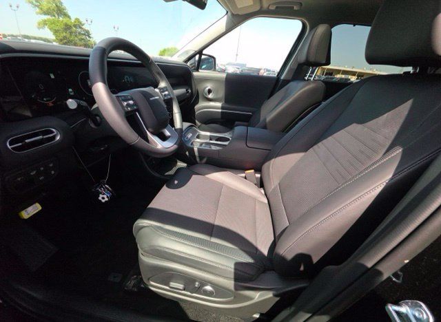 Certified 2026 Hyundai Palisade Limited AWD/4WD image 7