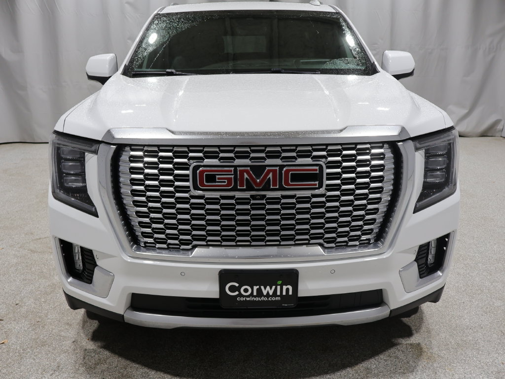 Used 2024 GMC Yukon Denali w/ Denali Reserve Package AWD/4WD image 7