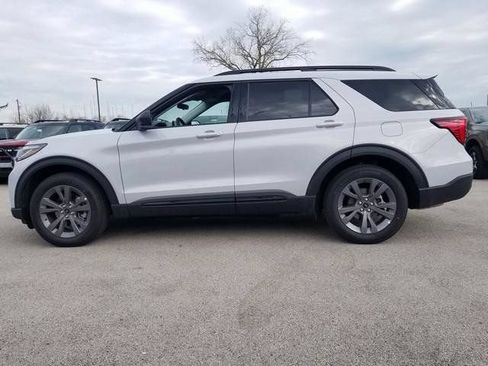 New 2026 Ford Explorer Active w/ Active Comfort Package AWD/4WD image 12