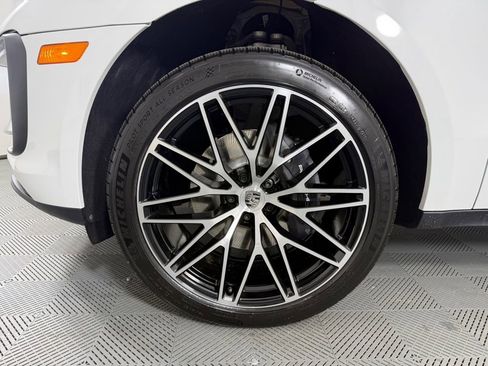 New 2026 Porsche Macan Turbo image 12