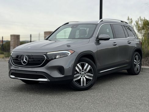 Certified 2023 Mercedes-Benz EQB 300 EQB 300 image 2