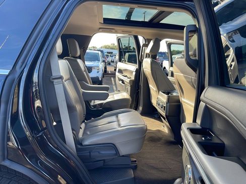 Certified 2021 Ford Expedition XLT image 15