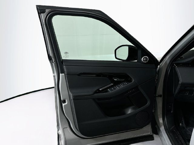 Used 2026 Land Rover Range Rover Evoque S AWD/4WD image 11