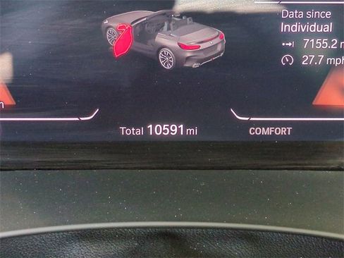 Used 2025 BMW Z4 sDrive30i image 23