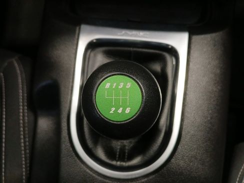 Used 2019 Ford Mustang GT w/ Equipment Group 301A image 7