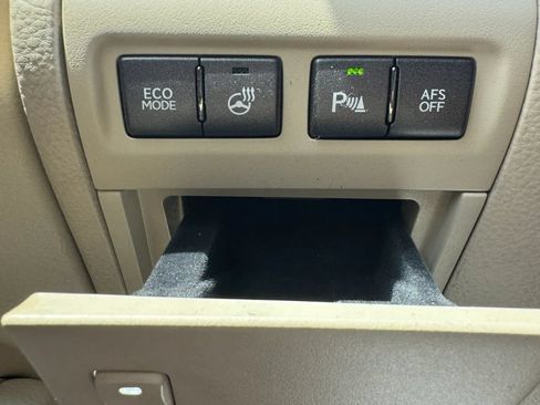 Used 2012 Lexus LS 460 w/ Luxury Value Edition RWD image 26