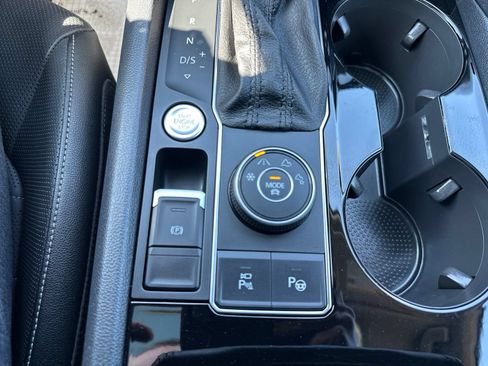 Used 2019 Volkswagen Atlas SEL Premium AWD/4WD image 82