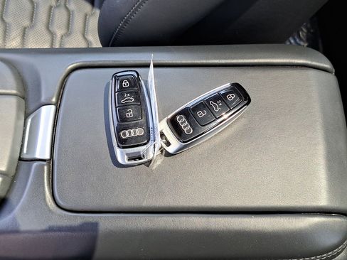 Certified 2023 Audi e-tron GT Premium Plus AWD/4WD image 37