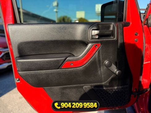 Used 2018 Jeep Wrangler Unlimited Sport AWD/4WD image 24