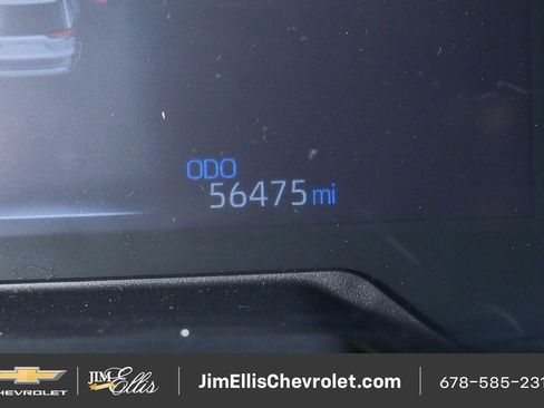Used 2024 Toyota RAV4 XLE FWD image 9