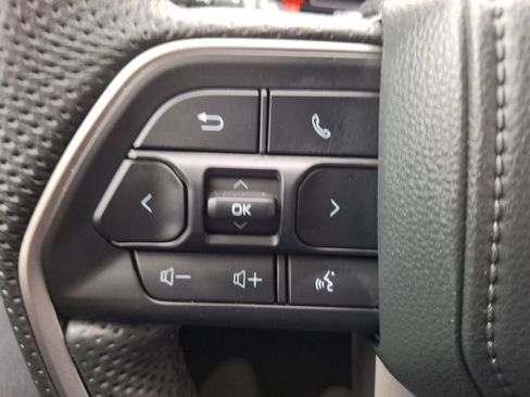 Used 2025 Toyota Tundra Limited image 23