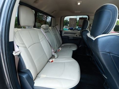Used 2020 RAM 2500 Limited AWD/4WD image 32