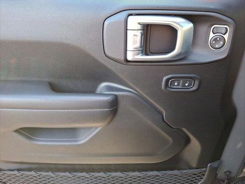 Certified 2021 Jeep Wrangler Unlimited Sport image 12