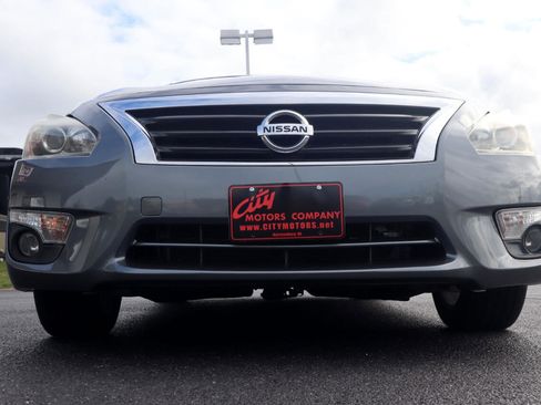 Used 2015 Nissan Altima 2.5 SV image 5