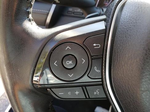 Used 2018 Toyota Camry SE image 20