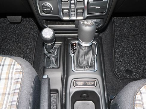New 2026 Jeep Gladiator Sport AWD/4WD image 20
