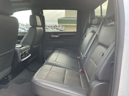 Used 2024 Chevrolet Silverado 3500 High Country w/ High Country Premium Package image 13