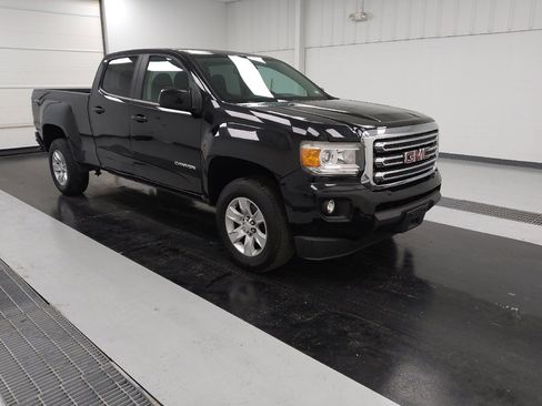 Used 2015 GMC Canyon SLE image 13