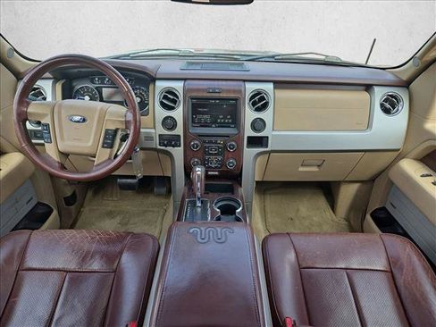 Used 2014 Ford F150 King Ranch w/ King Ranch Luxury Package image 12