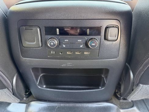 Used 2017 Chevrolet Tahoe Premier AWD/4WD image 23