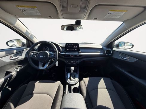 Used 2023 Kia Forte LXS FWD image 11