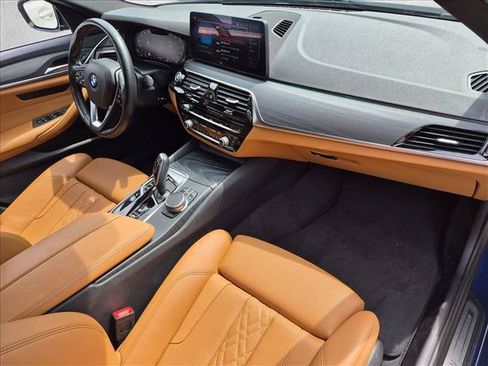Used 2021 BMW 530i RWD image 21