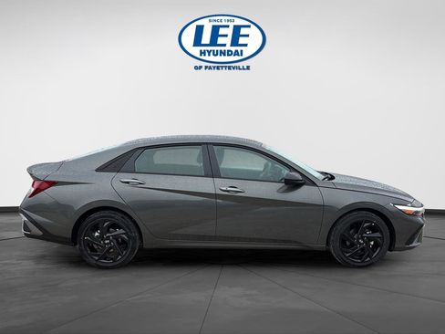 New 2026 Hyundai Elantra Sport FWD image 2