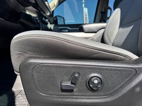 Used 2020 RAM 1500 Big Horn AWD/4WD image 14