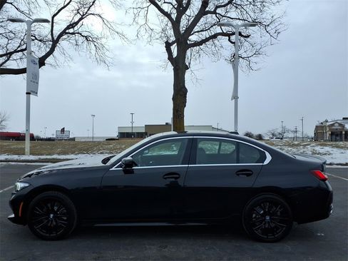 Used 2024 BMW 330i xDrive Sedan w/ Convenience Package image 4