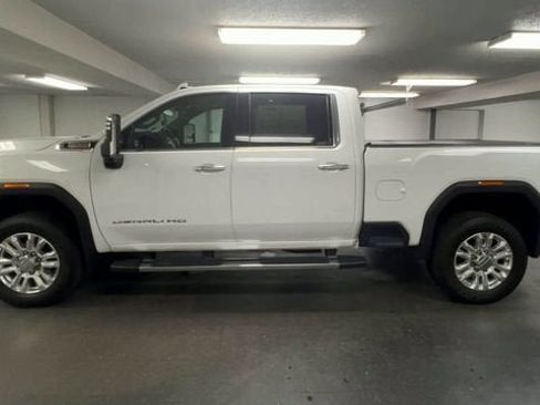 Certified 2022 GMC Sierra 2500 Denali AWD/4WD image 5