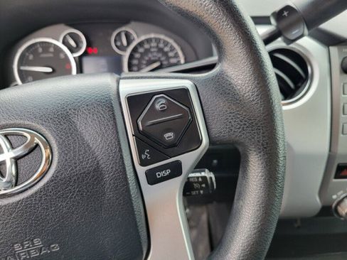 Used 2016 Toyota Tundra SR5 image 18