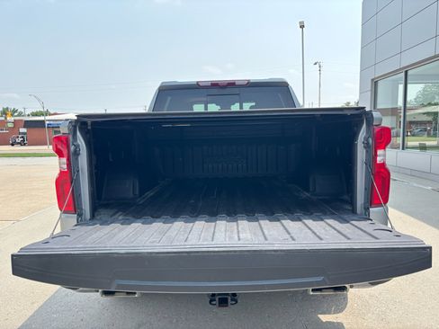 Used 2023 Chevrolet Silverado 1500 High Country w/ High Country Premium Package image 8