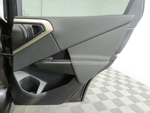 Certified 2025 BMW X3 xDrive30i w/ Premium Package image 25