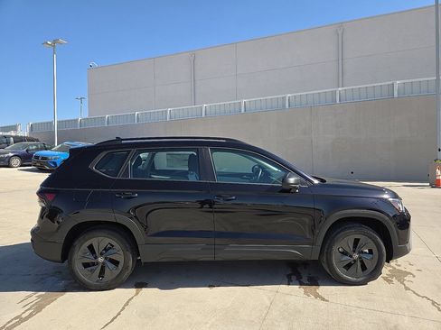Used 2025 Volkswagen Taos S FWD image 13