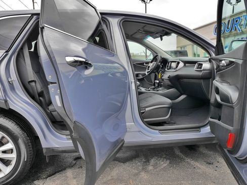 Used 2020 Kia Sorento L FWD image 10