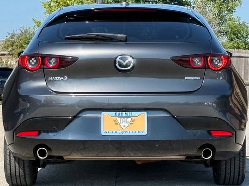 Used 2021 MAZDA MAZDA3 s FWD image 4