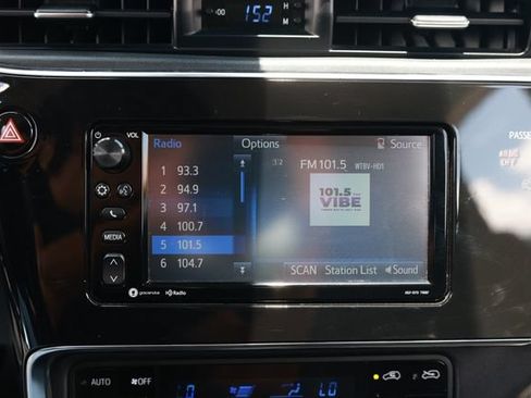 Used 2017 Toyota Corolla iM FWD image 35
