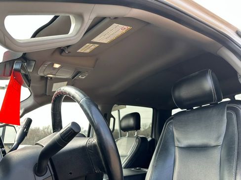 Used 2019 Ford F250 Lariat w/ Lariat Ultimate Package AWD/4WD image 15
