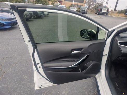 Used 2024 Toyota Corolla XSE image 29