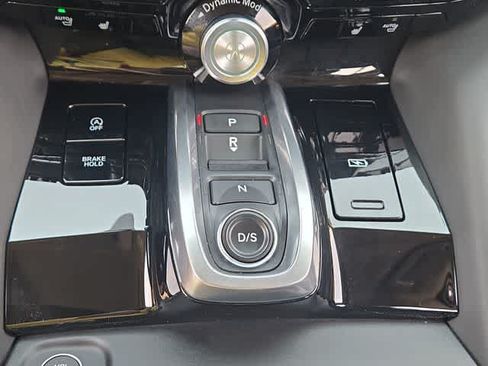 Certified 2025 Acura MDX FWD w/ Technology Package image 30