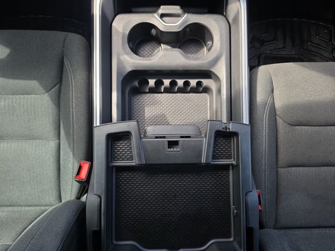 Used 2019 RAM 1500 Big Horn AWD/4WD image 22