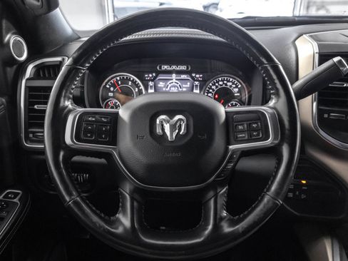 Used 2019 RAM 2500 Laramie AWD/4WD image 32