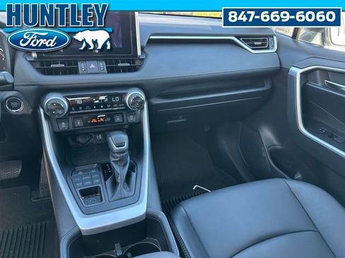 Used 2023 Toyota RAV4 XLE Premium image 13